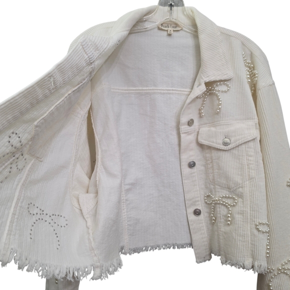 Nwot Peach Love Ivory Cordoroy Pearl Bows Cropped Raw Edge Collared Jacket - Picture 7 of 17